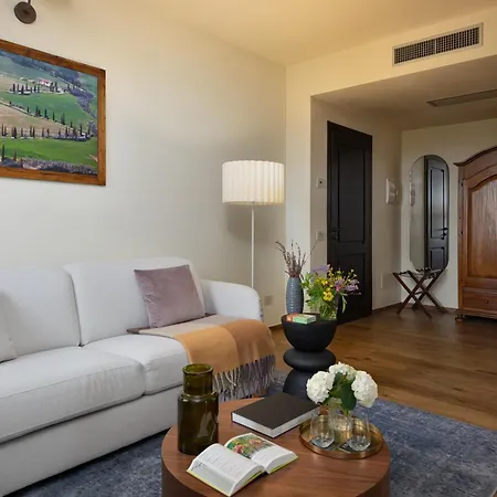Poggio Paradiso & Station touristique 4*