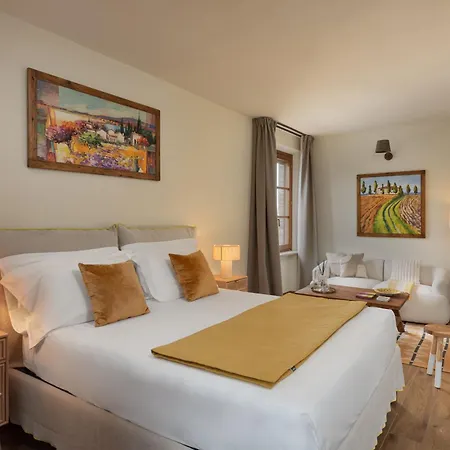 Poggio Paradiso & Resort 4*