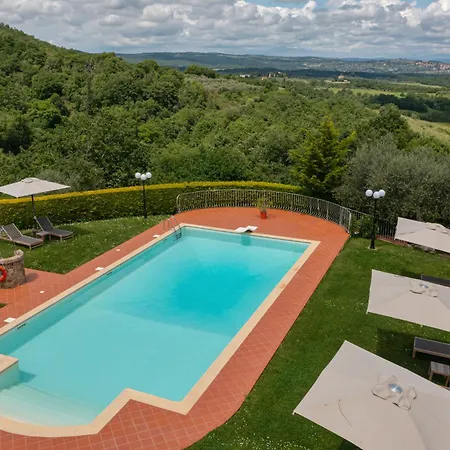 Poggio Paradiso & 4*