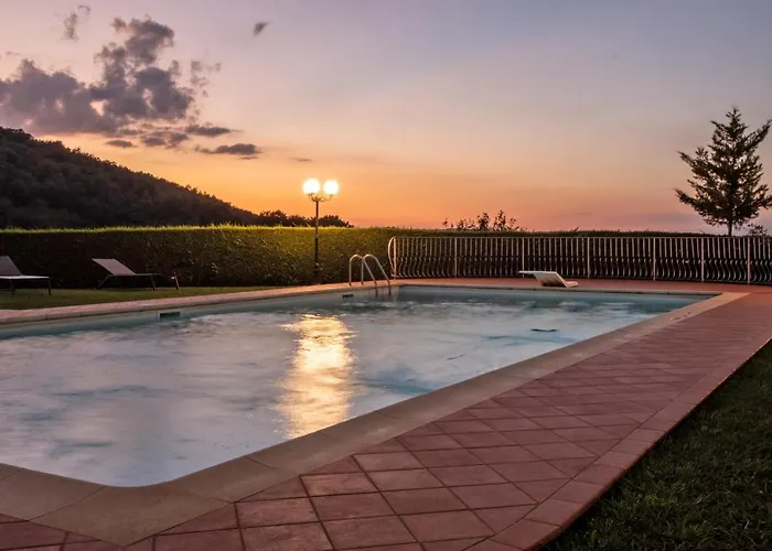 Resort Poggio Paradiso & 4*