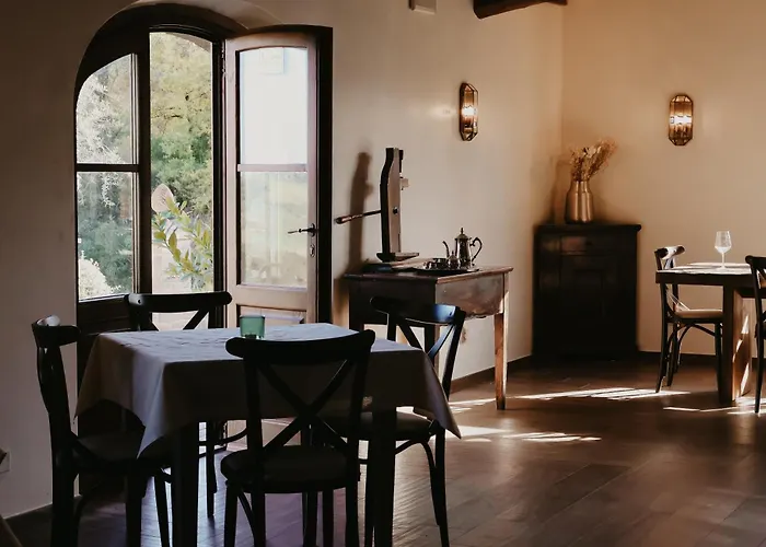 Poggio Paradiso & 4* Montefollonico