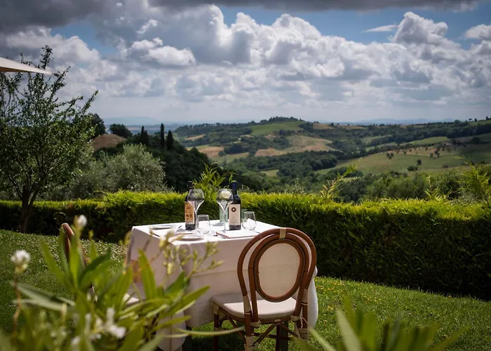 Poggio Paradiso & Montefollonico