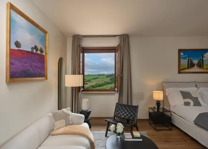 Poggio Paradiso & Resort
